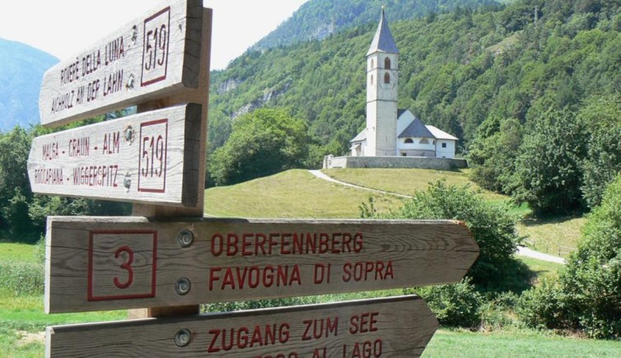 Hotel Zur Kirche Magre all' Adige Exterior foto